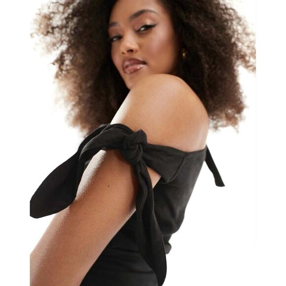ASOS DESIGN off the shoulder mini linen sundress with knot detail in black - Picture 4 of 8